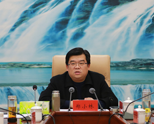 老旧小区改造工作推进会,山阳区委副书记,区长郑小林出席会议并讲话